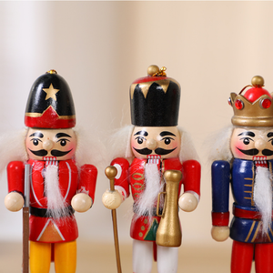 Conjunto de adornos navideños de <span class=keywords><strong>Cascanueces</strong></span>, decoraciones colgantes de <span class=keywords><strong>Cascanueces</strong></span> de madera para árbol de Navidad, figuras de títeres, juguetes, regalos - Product Image 6