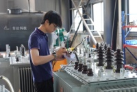Transformateur triphasé immergé dans l'huile S11-M-80/10 10kV 80kVA certifié CE pour l'alimentation électrique industrielle