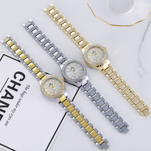 Reloj Deportivo para Mujer con Incrustaciones de Diamantes, con Alarma, Movimiento Digital, Correa de Oro y Acero, Edición Estudiantil - Product Image 3
