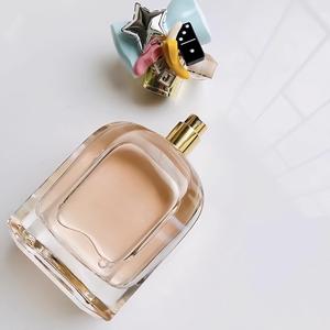 Perfumes Originales de Alta Calidad al Por Mayor para Hombre y Mujer Edt 50ml Marc Jacobs Perfect Colección Coty Cosmética Coreana - Product Image 2