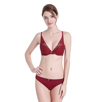 Set Lingerie Transparan Wanita, Pakaian Dalam Seksi, Set Panty Seksi Mewah, Bra Terbuka, Bra Seksi Renda Panas untuk Wanita Muda dengan Tali-Tali