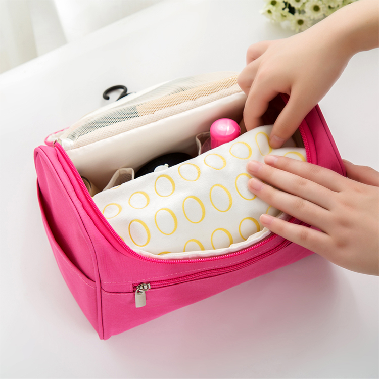Voyage de luxe portable polyester imperméable à l'eau de toilette sac de lavage suspendu pour les femmes
