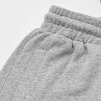 Shorts de sport gris en coton personnalisés avec logo pour hommes – Idéal pour la course et l'entraînement