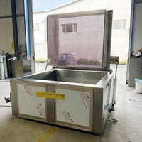 Marmite basculante en nid d'abeille SUS304 à vapeur, avec dispositif de déchargement automatique pour les produits carnés (viande de porc, poulet, canard) pour usage en cuisine centralisée