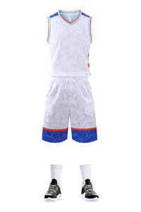 可定制男子篮球球衣套装2件套团队制服运动服，带定制升华印花 - Product Image 3