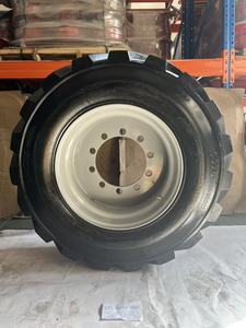 Neumático industrial de repuesto 385/65D22.5 16PR relleno de espuma, a prueba de pinchazos, de PU para elevadores y plataformas de trabajo aéreas - Product Image 5