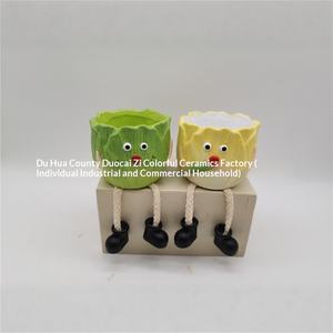 Maceta de Cerámica con Diseño Creativo de Frutas Pintadas a Mano, con <span class=keywords><strong>Cuerda</strong></span> <span class=keywords><strong>para</strong></span> <span class=keywords><strong>Colgar</strong></span>, Ideal <span class=keywords><strong>para</strong></span> Plantas Cizulentas como Naranjas y Fresas - Product Image 4