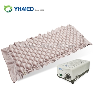 Materasso ad aria a bolle a pressione alternata per uso medico, antidecubito, per la cura a domicilio dei pazienti e il <span class=keywords><strong>trattamento</strong></span> delle piaghe <span class=keywords><strong>da</strong></span> <span class=keywords><strong>decubito</strong></span> - Product Image 3