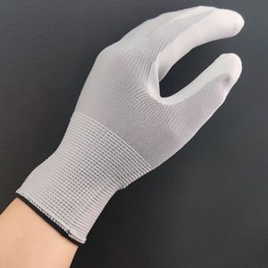 Gants de travail en nitrile réutilisables antidérapants et protecteurs pour la construction et le camping - Product Image 2