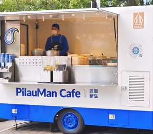 Camioneta de Comida Pequeña Changan, Suministro Directo de Fábrica, con Equipamiento de Cocina Completo para Venta de Café al Aire Libre - Product Image 3