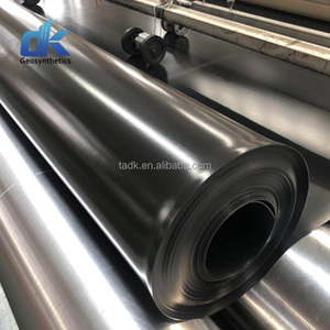 Géomembrane HDPE pour l'étanchéité des tunnels, les couvertures de décharges et les piscines de traitement des eaux usées - Product Image 3
