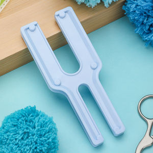 SKC outil de fabrication de boules de laine, outil de tissage de boules, accessoires de boules de peluche 2 tailles - Product Image 4