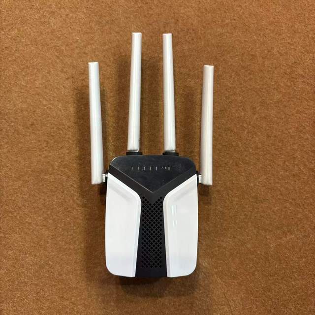 PIX-LINK 450Mbps WiFi Repeater Factory Price Wireless-N Router Booster 2.4GHz Network 4 Antenna WIFI4 Extender