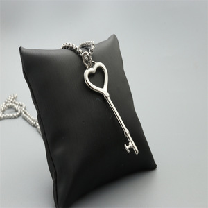 Collar con Colgante de Llave de Corazón, Acero Inoxidable, Plateado, Moderno, Unisex, Regalo, Joyería - Product Image 3