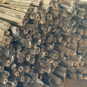 Briquettes de charbon de bois naturel du Vietnam à haute émission de chaleur, sans fumée, pour barbecue extérieur et camping - Product Image 1