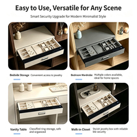 Versteckter Mini-Schubladentresor aus Leder mit Soft-Close-Funktion für den Kleiderschrank, Schmuck- und Geldsafe mit Fingerabdruckschloss