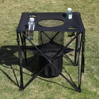 Table d'appoint pliable pour le camping avec compartiment isotherme, porte-gobelets, table de pique-nique légère pour l'extérieur avec rangement en filet