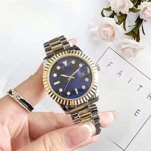 Montre pour homme en acier inoxydable argenté tendance, cadran camouflage vert, affichage de la date, lunette cannelée, montre-bracelet de luxe décontractée et sportive - Product Image 2