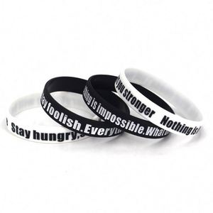 สายรัดข้อมือซิลิโคนงานฝีมือแบบนูนต่ำ สร้อยข้อมือคำคมสร้างแรงบันดาลใจ สายรัดข้อมือยางซิลิโคน ของขวัญสำหรับนักกีฬา แบบกำหนดเองได้ - Product Image 4