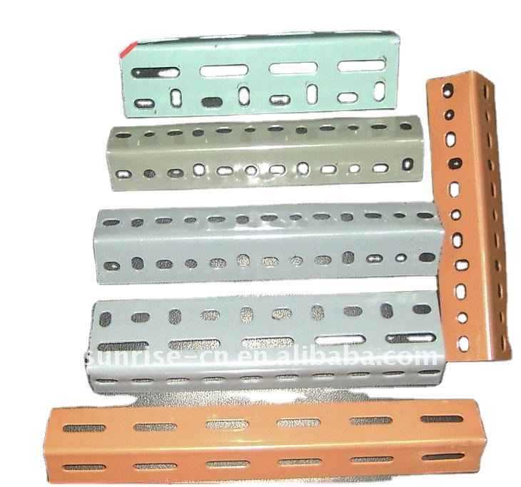 Стальные стержни с прорезями