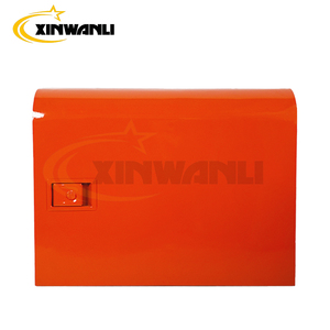 Excavator Parts 300-5 series Excavator Hydraulic Pump Radiator <b>Water</b> Tank Door for DEAWOO Excavator - Product Image 2