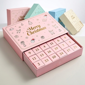 Calendrier de l'Avent de Noël personnalisé de 24 jours, boîte en carton rigide avec tiroir pour des surprises chocolatées - Product Image 1