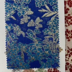 Tela Brocada Jacquard Metálica 100% Poliéster con Patrón Bordado para <span class=keywords><strong>Prendas</strong></span> <span class=keywords><strong>de</strong></span> Niños <span class=keywords><strong>y</strong></span> Niñas - Product Image 6