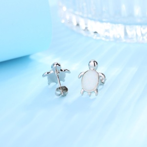 en rodio <span class=keywords><strong>de</strong></span> forma ovalada blanco Opal tortuga <span class=keywords><strong>de</strong></span> <span class=keywords><strong>mar</strong></span> pendientes hechos a mano espárragos pendiente para las mujeres - Product Image 2