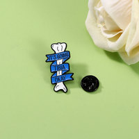 YINI Fabricant En Gros Personnalisé En Alliage De Zinc Émail Pin - "It's Going Tibia Okay" Unique Pun-driven Design Os-shaped Pins