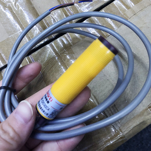 Letop lớn định dạng máy in phương tiện truyền thông cảm biến giấy quần áo E3F-DS30C2/E3F-DS30C4/E3F-DS30P2-PNP NPN máy in giấy Take-up cảm biến - Product Image 5