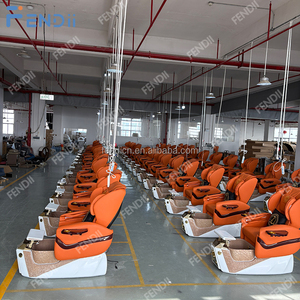 Poltrona Pedicure Elettrica Reclinabile di Lusso con Funzione Massaggio e Vasca Idromassaggio per Salone di Bellezza - Product Image 2