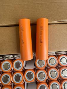 STOCK UE TENPOWER 50XG 60XG 70XG TP 21700 tabless INR21700-60XG Celda de batería sin tablero de alta potencia 60A 6000mAh - Product Image 2