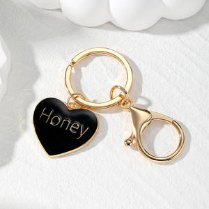 2025 goutte à goutte <span class=keywords><strong>d</strong></span>'huile saint valentin cadeau en forme de coeur cercle rond miel pendentif alliage porte-clés porte-clés sac pendentif accessoires - Product Image 6