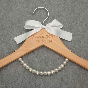 1 Gancho Personalizado para Vestidos de Novia, Perchas de Madera con Lazo - Product Image 4