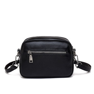 <span class=keywords><strong>Borsa</strong></span> a Mano Piccola da Donna 2026 Nuovo Arrivo Trendy Minimalista in Vera Pelle Morbida a <span class=keywords><strong>Tracolla</strong></span> con <span class=keywords><strong>Tre</strong></span> <span class=keywords><strong>Scomparti</strong></span> - Product Image 4