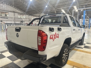 Nueva Camioneta Foton G7 2026 de Alta Calidad, Estilo Clásico, <span class=keywords><strong>Precio</strong></span> de Fábrica Económico, 4X2, Cabina Doble, 4X4, Camioneta Eléctrica Pura - Product Image 4