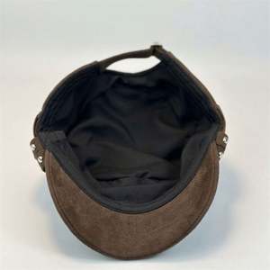 Gorra de béisbol retro de otoño-invierno para mujer, estilo coreano, a la moda, de gamuza, para exteriores, con parte superior plana y visera grande. - Product Image 5