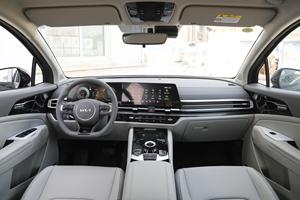 품질 2025 기아 스포티지 2.0T GREY SUV 자동차 왼손 운전 우수한 조건 자동차 판매 기아 스포티지 2025 재고 - Product Image 6