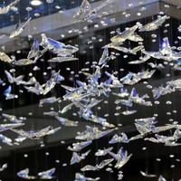 Rideau en cristal avec papillon et perle Décoration aérienne suspendue Couloir de mariage Décoration créative de plafond au plafond