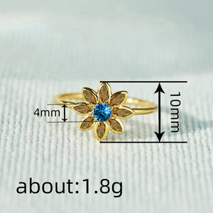 Anello con Cristalli a Forma di Fiore per Donne, Elegante Accessorio Floreale per Uso Quotidiano - Product Image 5