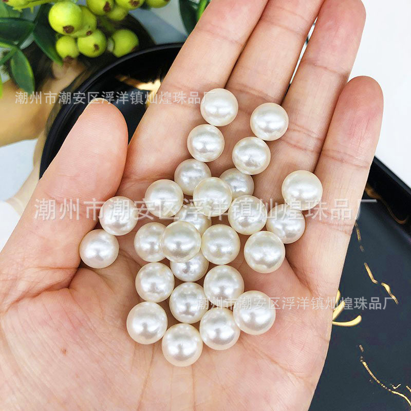 เอบีเอส ธรรมดา ไม่เป็นรูพรุน สีขาวนวล