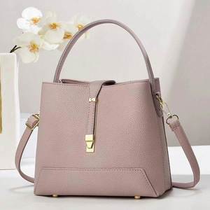 Sac à bandoulière de luxe BESTELLA léger et élégant pour femme, nouveau style coréen, sac à main en cuir PU imperméable et durable - Product Image 3