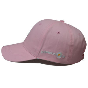 Gorra trucker de gamuza barata al por mayor con visera curva, bordada, de malla, lisa, deportiva - Product Image 5