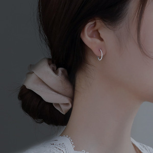 Pendientes de aro circulares de Punk Rock minimalistas de <span class=keywords><strong>Plata</strong></span> de Ley 925 para mujeres y hombres y góticos, Piercing de boda a la moda, joyería con abalorio para la oreja - Product Image 3
