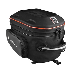 Sac de siège arrière multifonctionnel SLKE Motor avec lumières LED, sac à dos de moto, sac de casque intégral pour moto, coque rigide, étanche - Product Image 6