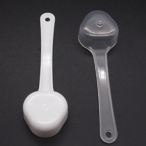 Cuchara de medición triangular de plástico, <span class=keywords><strong>3g</strong></span>, 6ml, 6cc, con marcado de medición, fondo plano, buena calidad, PP, con agujero - Product Image 4