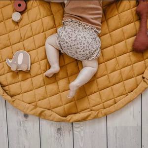 Nouveau <span class=keywords><strong>design</strong></span> de tapis de jeu en coton avec impression personnalisée et écologique tapis de jeu avec cordon de serrage sac de rangement de jouets pour enfants - Product Image 3