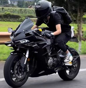 <span class=keywords><strong>Moto</strong></span> Sportiva Benelli <span class=keywords><strong>600</strong></span> di Seconda Mano, <span class=keywords><strong>Moto</strong></span> Pesante <span class=keywords><strong>Yamaha</strong></span> R6R1, Quattro Cilindri, da Corsa su Strada, Stile Retrò, Velocità IT >80km/h - Product Image 1