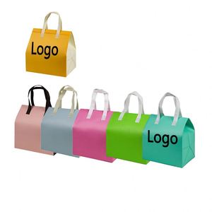 Wholesale Portable Food Delivery Cooler Bag Non-Woven Aluminum Foil Lining Insulated Pastoral for Individual Commercial Use - Product Image 1