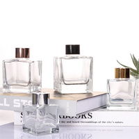 Bouteilles diffuseurs à roseaux carrées en verre de 50 ml, 100 ml, 150 ml, 200 ml – Contenants vides multi-tailles pour l'aromathérapie et la décoration